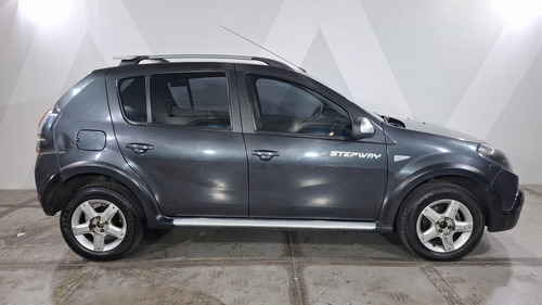 Renault Stepway 1.6 DYNAMIQUE MEDIA NAV MT