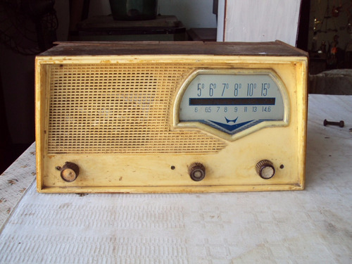 Antigua Radio A Transitores Para Restaurar O Repuesto