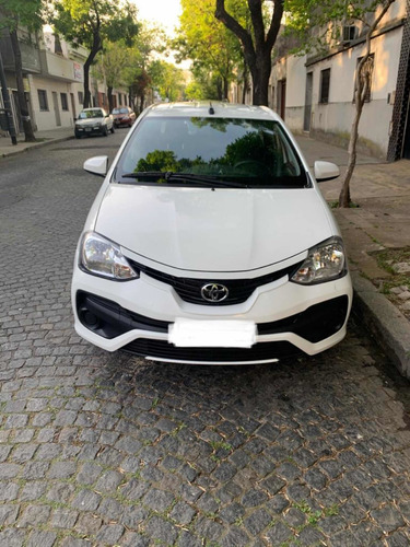 Toyota Etios 1.5 Sedan X 2019
