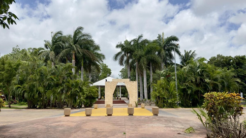 Venta De Casa En Arbolada En Cancun