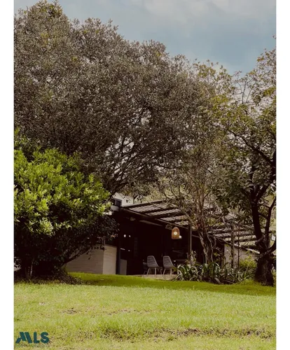 ¡escápate Al Paraíso!(mls#255979)