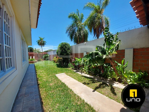 Imagen 16 de 22 de Av. Claracuta, Alemana Entre 6to Y 7mo Anillo Linda Casa En Venta