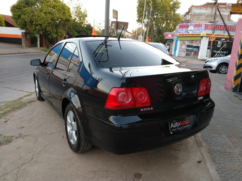 Volkswagen Bora 2.0 Gnc Muy Bueno Tomo Auto Fcio X Bco