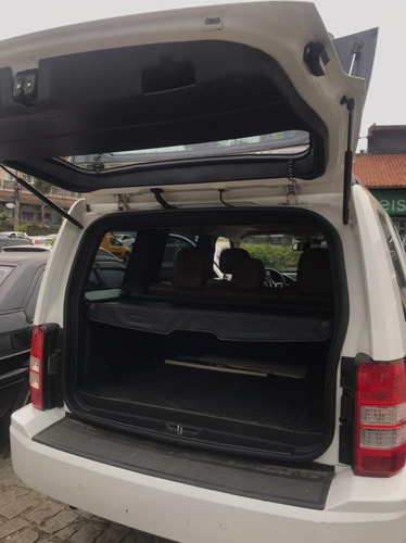 Imagem 3 de 8 de Jeep Cherokee 2012 3.7 Limited Aut. 5p