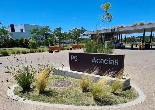 Lote Acacias, Puertos, Escobar