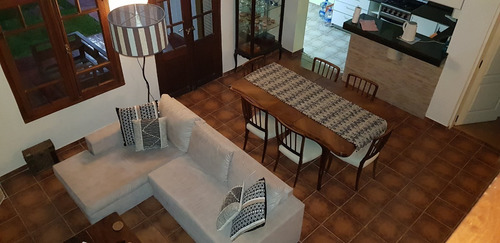 Venta De Casa En Barrio Bonanza - Pilar
