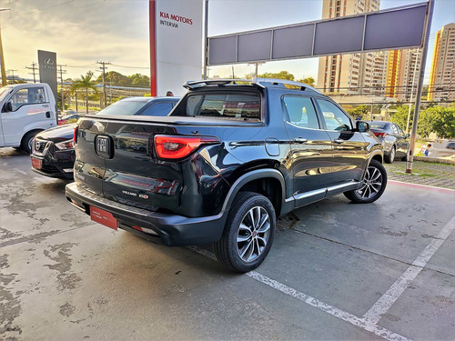 Imagem 5 de 11 de Fiat Toro 2.0 Tdi Volcano Auto 4wd