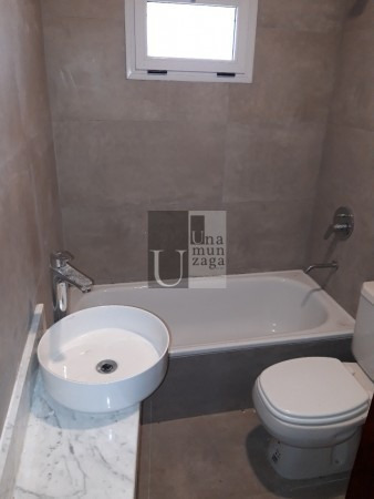 Imagen 12 de 16 de Excelente Chalet En Dos Plantas En Bernal Centro Oportunidad!!!