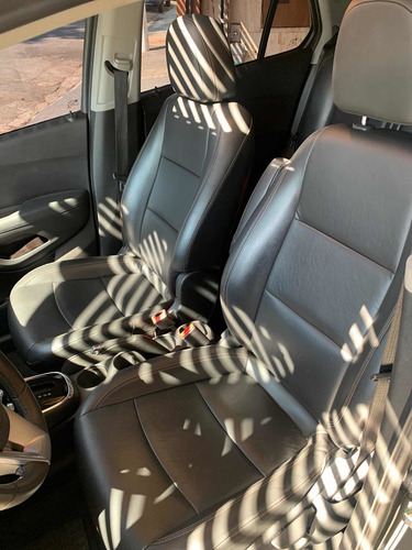 Imagem 5 de 14 de Chevrolet