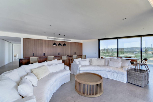 Venta Apartamento 3 Dormitorios Mas Dependencia En Manantiales Punta Del Este