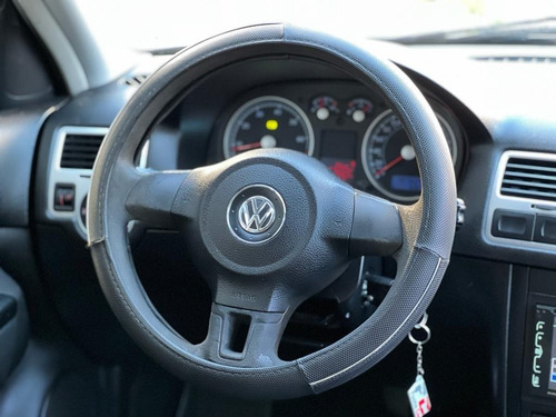 Imagen 10 de 25 de Volkswagen Bora 2.0 Trendline 115cv Tiptronic