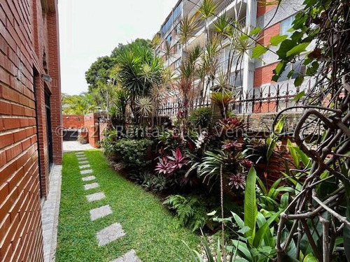 Casa En Venta En La Castellana Calle Cerrada Terraza Jardin Chacao Casas En Caracas Angela Tochon