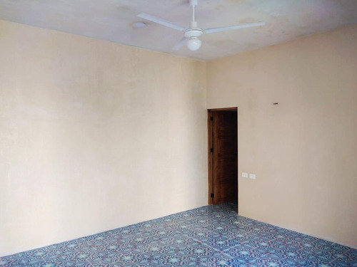 Imagen 17 de 20 de Casa - Mérida Centro A 2 Cuadras Del Parque De Santiago Casa Remodelada Con Alberca (vc-1651)