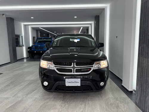 Dodge Journey 2.4 Sxt 7 Pasajeros Plus At