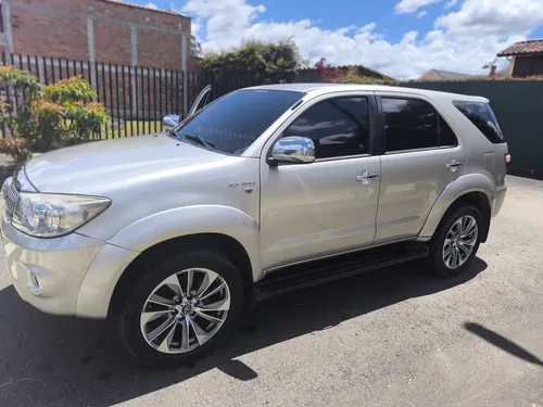 Toyota Fortuner 2.7l