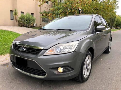Ford Focus Ii 2.0 Ghia - A/2012 - Tope De Gama - Como Nuevo