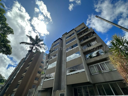  Apartamento Venta Santa Sofia 142 M2 Tres Dormitorios Dos Baños Un Puesto De Estacionamiento Balcón Terraza Salón De Fiesta  Una Vista Increíble, Lleno De Arboles A Su Alrededor, Comercios Y Centros 