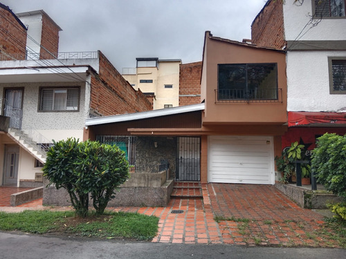 Venta De Casa Loe En Belen Rosales