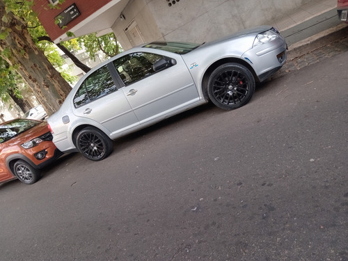 Volkswagen Bora 2.0 Tdi Trendline