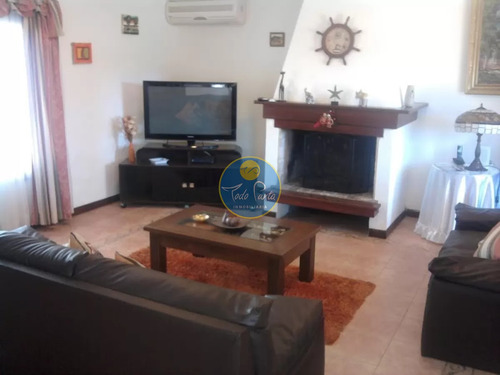 Casa 4 Dormitorios, A Metros Del Hotel Enjoy Y Playa Mansa
