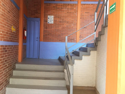 Edificio En Venta De Usos Multiples