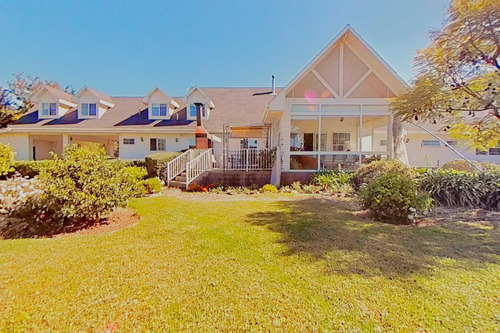 Tranquilidad Y Buena Conectividad| En Venta (63081)