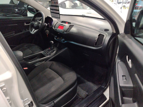 Kia Sportage 2.0 LX 4X2 16V FLEX 4P AUTOMÁTICO