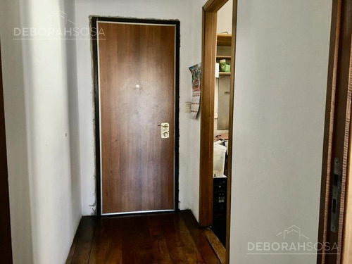 Imagen 4 de 13 de Semipiso De 4 Ambientes Con Balcón En Once - Apto Profesional. Oportunidad De Inversión.