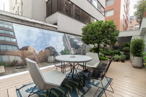 Apartamento En Arriendo En El Chico. Cod A6573
