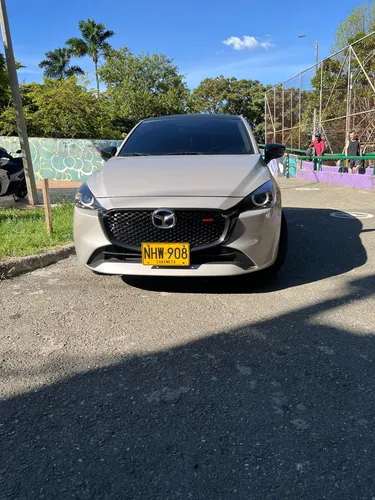 Mazda 2 Grand Touring Lx Carbon Edition
