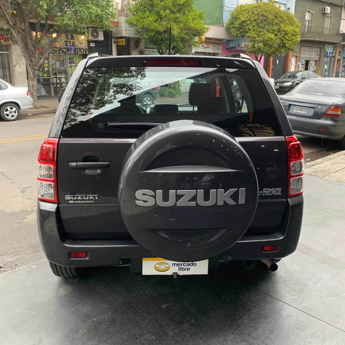 Imagen 7 de 10 de Suzuki Grand Vitara 2014 2.4 Jlx 2wd 5mt