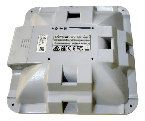 Mikrotik Sxtsq 5 Ac Cpe 16dbi 5.8ghz Ptp (Usado)