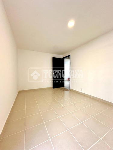 Venta Departamentos Altillo Universidad T-df0127-0188