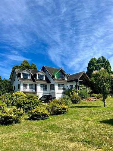Casa En Venta De 7 Dorm. En Llanquihue