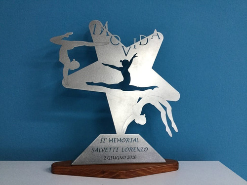 Imagen 4 de 7 de 22 Trofeo Placa Plateada Futbol Patin Tenis Golf X 15 Cm