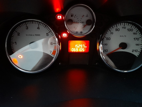 Peugeot 207 2011 1.6 Xt