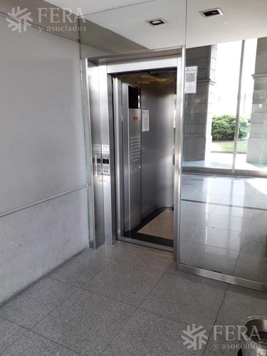 Venta De Departamento Tipo Duplex De 3 Ambientes Con Cochera En Barracas (26861)