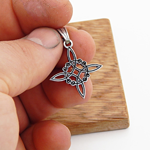 Dije Nudo De Bruja Wicca / Plata 925