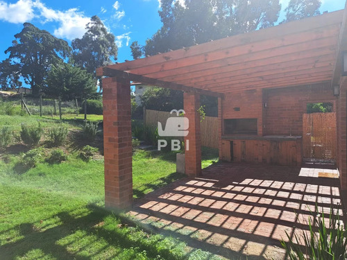 Casa 3 Dormitorios En Piedras Del Chileno, Punta Del Este - Ref : Pbi3003