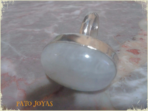 Anillo De Plata Con Piedra De La Luna