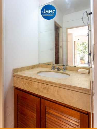 Departamento En Planta Baja Con Patio Exclusivo En Pichincha