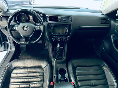 Volkswagen Jetta 2.0 TSI HIGHLINE 211CV GASOLINA 4P TIPTRONIC