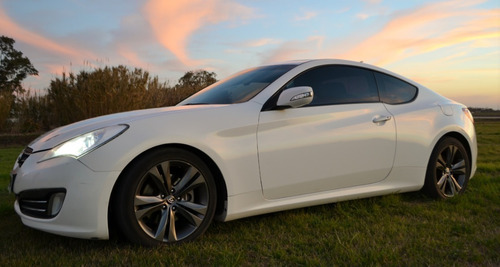 Hyundai Genesis 3.8 V6 2011