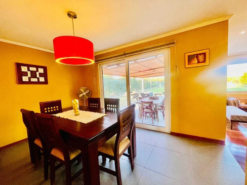 Oportunidad! Bella Casa, Excelente Ubicación  (109525)