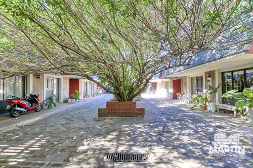 Imagen 8 de 30 de Excelente Triplex En Condominio Con Pileta Y Parrilla - Martinez