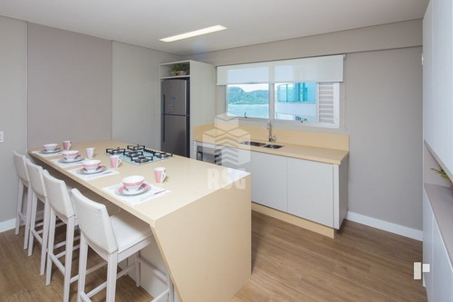 Imagem 9 de 18 de Apartamento Frente Mar, 3 Quartos Sendo 1 Suíte, Mobiliado, Decorado E Equipado - Centro - Balneário Camboriú. - 328