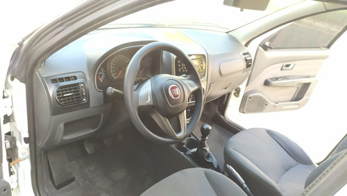 Imagem 8 de 15 de Fiat Weekend 2019 1.4 Attractive Flex 5p