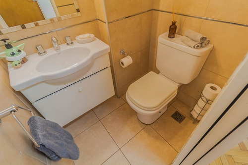 Excelente Semipiso De 4 Ambientes Reciclado En Venta | Acepta Permuta