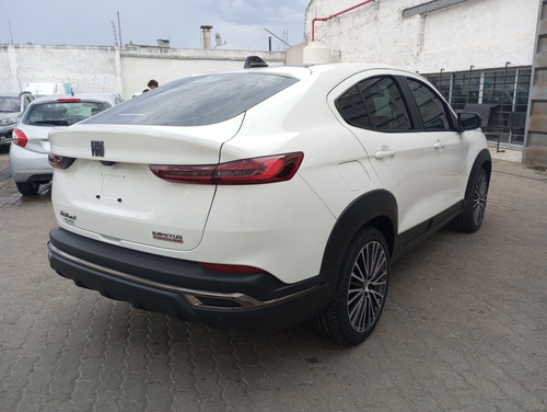 Fiat FASTBACK 1.0 T Impetus 200 At