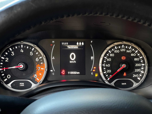 Imagen 9 de 12 de Jeep Renegade 1.8 Sport /// 2017 - 110.000km